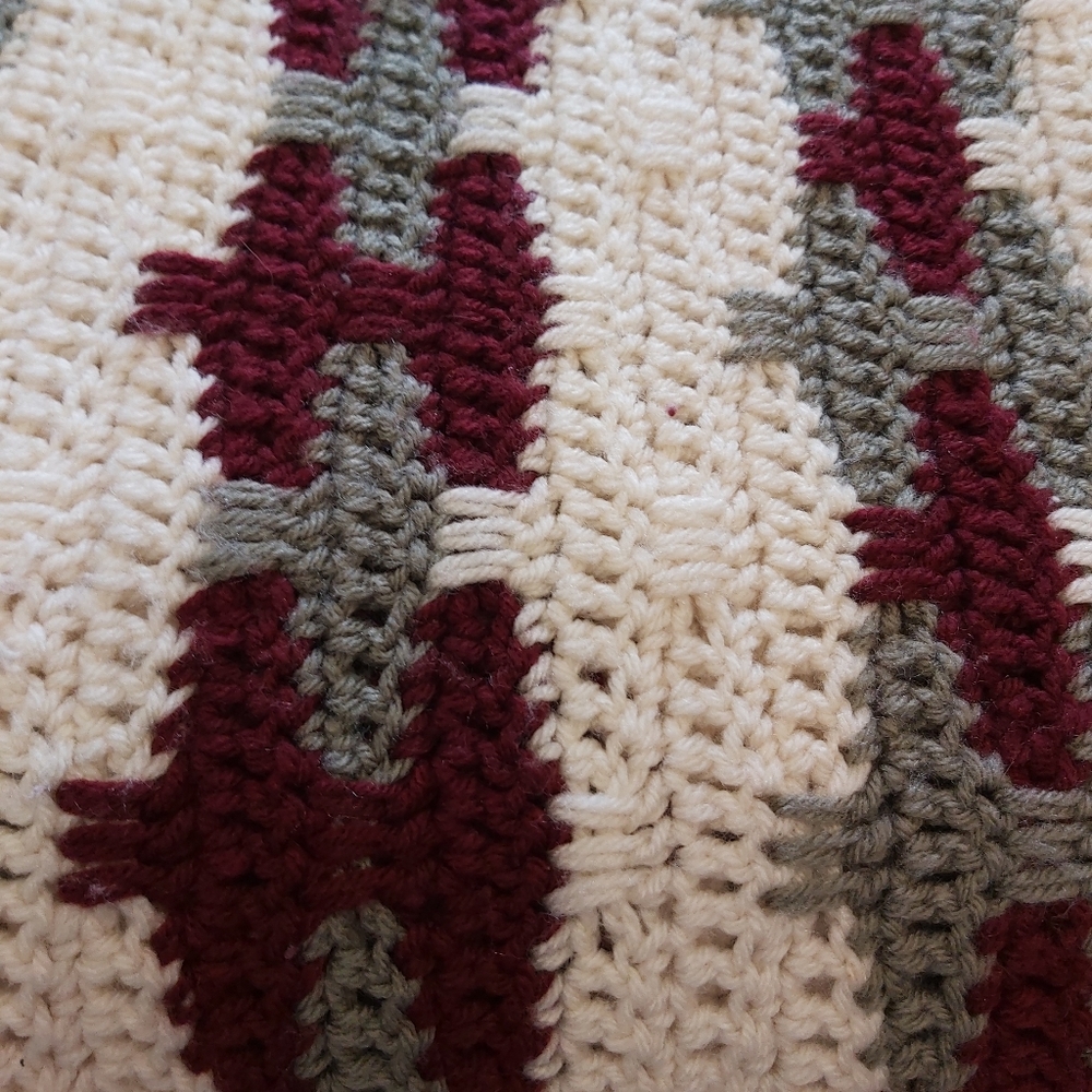 Hand made blanket - Picture 3 of 6